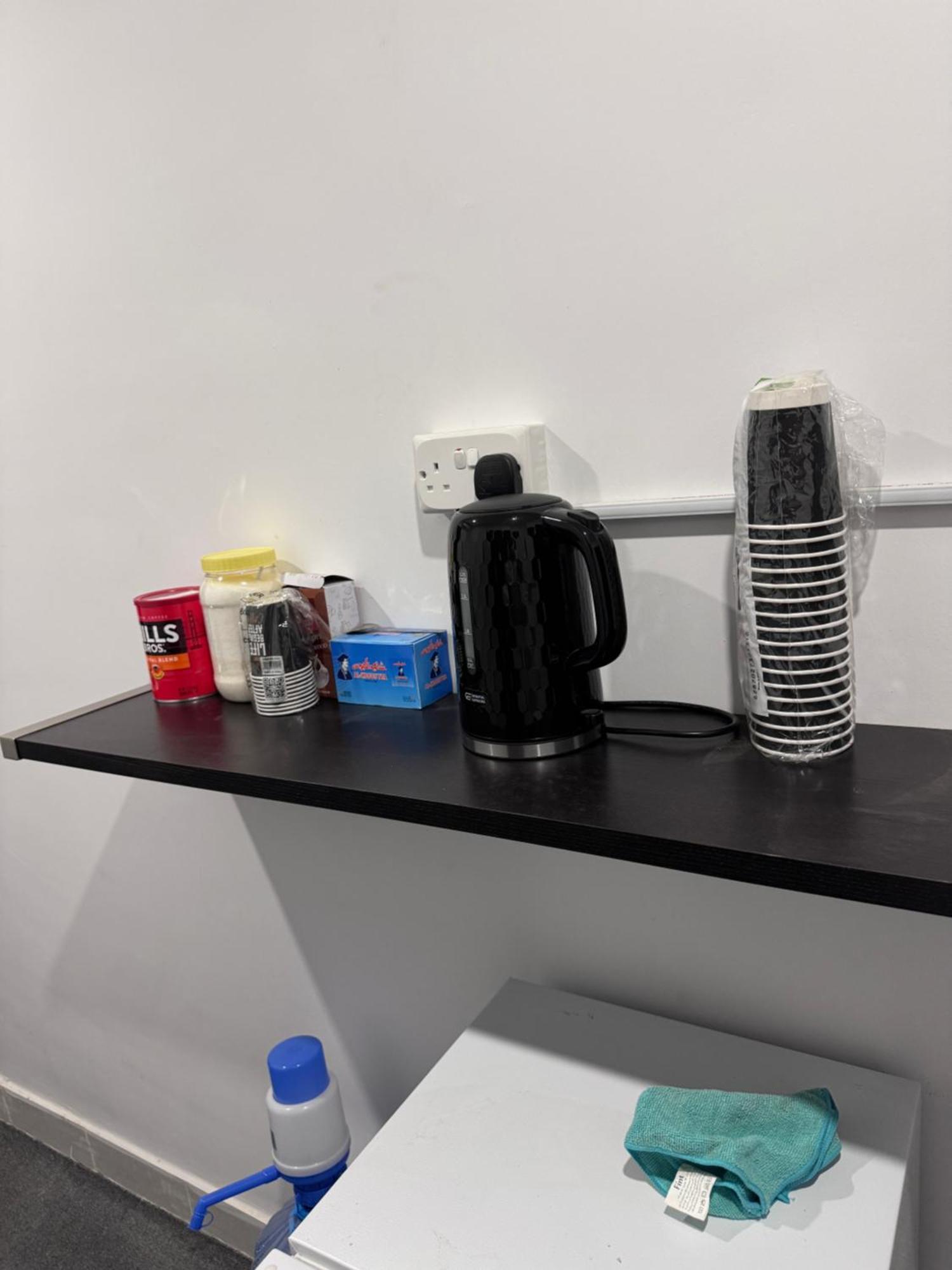 Apartment غرفة هادئة بالقرب من المطار