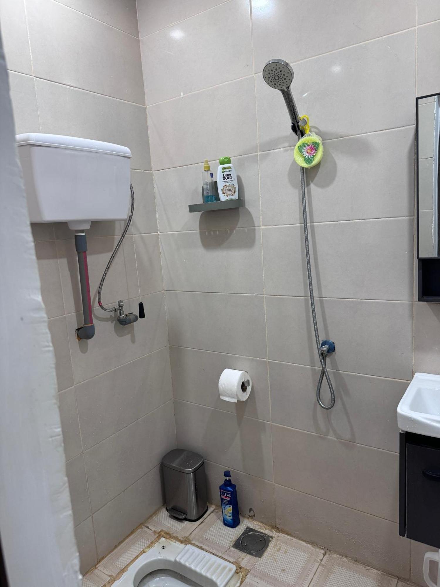 Apartment غرفة هادئة بالقرب من المطار